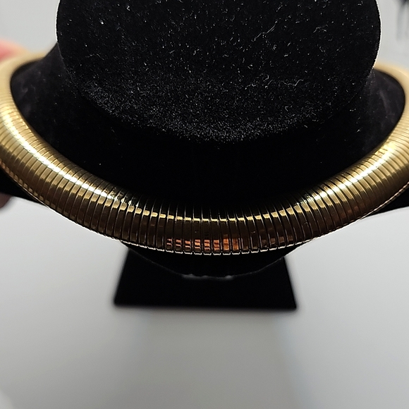 Trifari 80s Geometric Modernist Enamel Statement Omega Necklace Signed - Picture 5 of 8